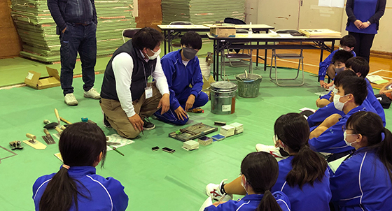 ものづくりマイスター派遣事業(横浜市立六浦中学校)実施報告1