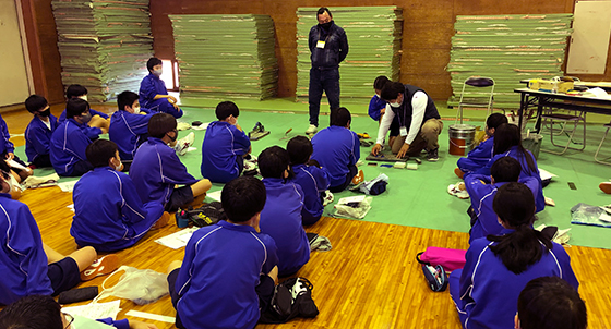 ものづくりマイスター派遣事業(横浜市立六浦中学校)実施報告2