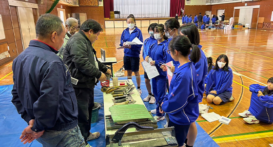 ものづくりマイスター派遣事業(横浜市立六浦中学校)実施報告3